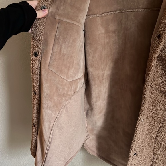 Abercrombie Sherpa button down jacket - Picture 3 of 3